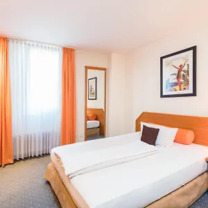 Servatius 3* Köln